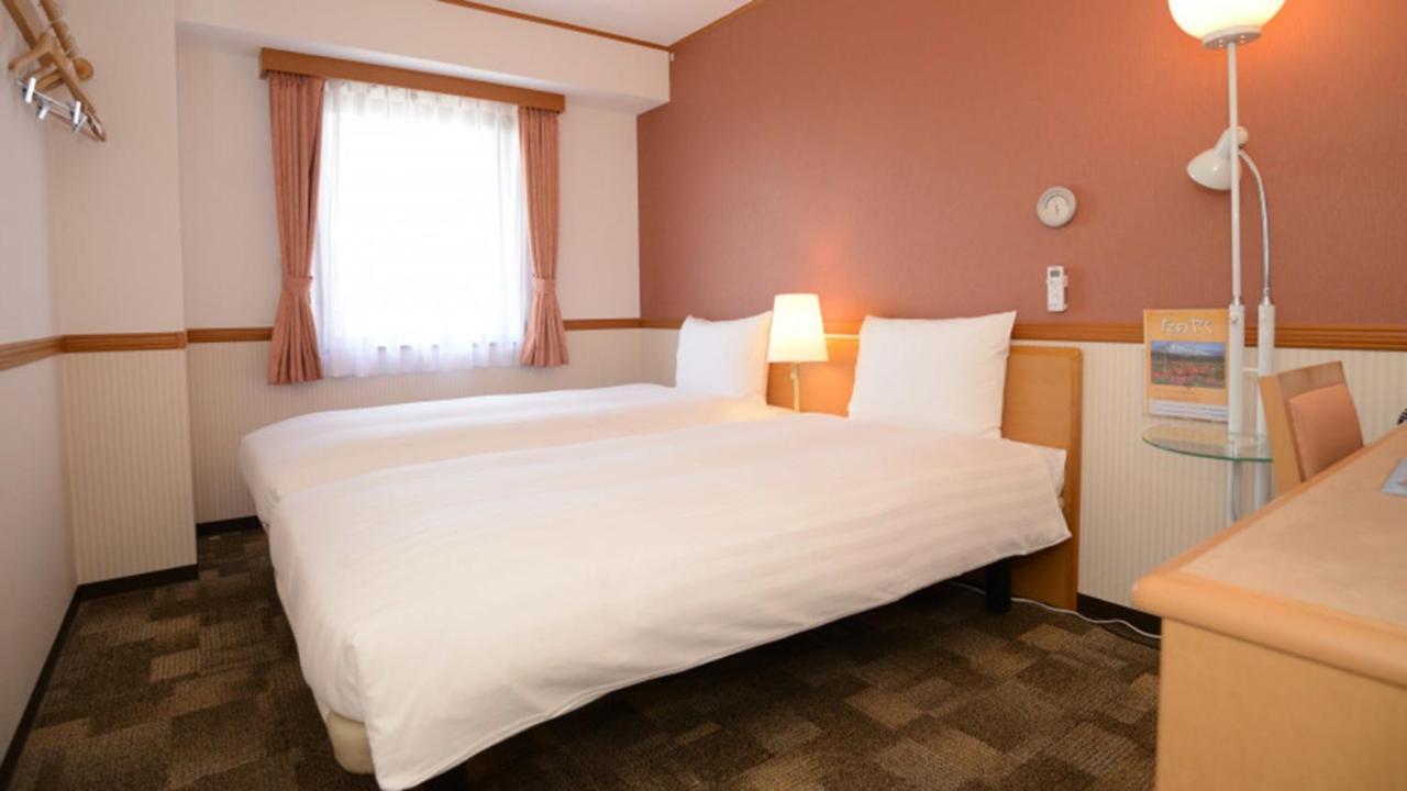 Toyoko Inn Sendai Higashi-Guchi No.1 Buitenkant foto